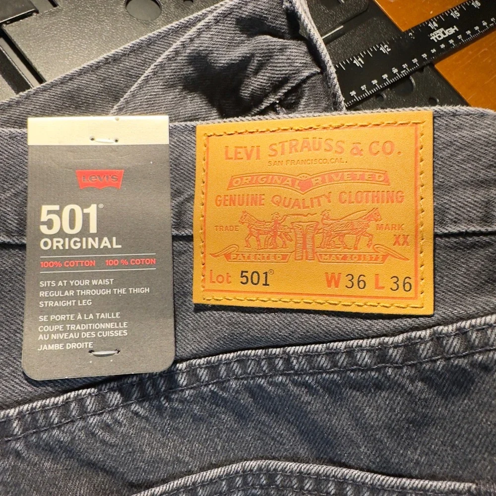 NWT Levi's 501 Original Jeans Mens 36x36 Black Straight Leg Baggy Denim Pants